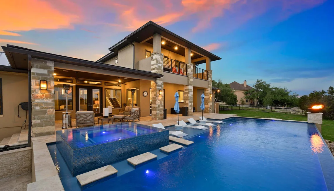 Custom pool