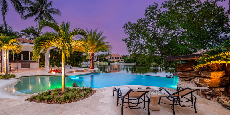 Custom Swimming Pool Builders in Silverleaf FL